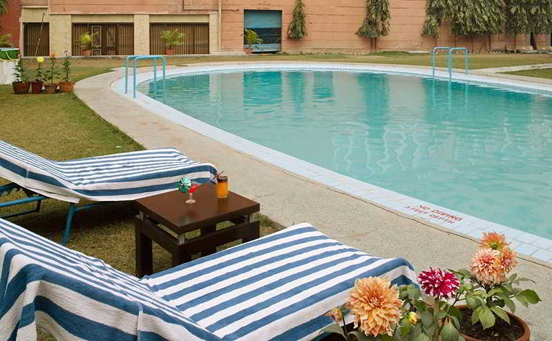 Hotel Hindusthan International, Варанаси Екстериор снимка