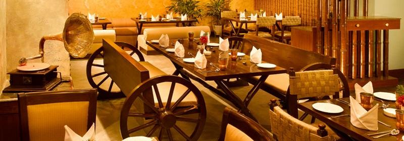Hotel Hindusthan International, Варанаси Екстериор снимка